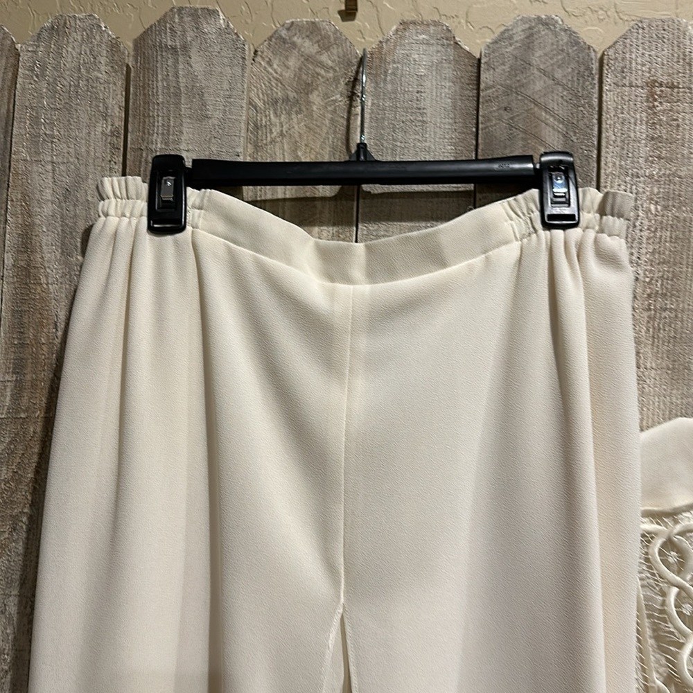 RM Richard’s 3 piece Formal Pant Suit - Picture 7 of 10